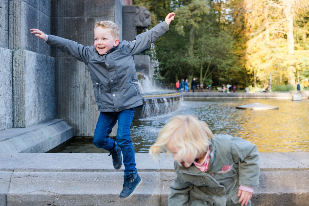 Familenshooting im Hamburger Stadtpark beim Planetarium